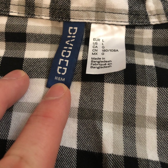 Very comfortable button down shirt - Picture 3 of 4